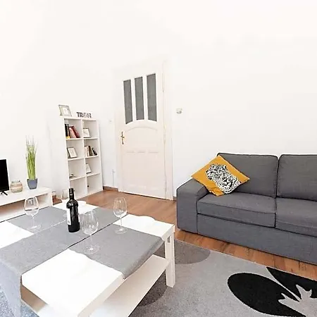 Danube Dwelling Aulich Utca 3 アパート *