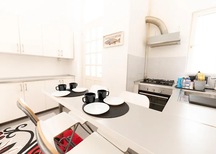 Danube Dwelling Aulich Utca 3